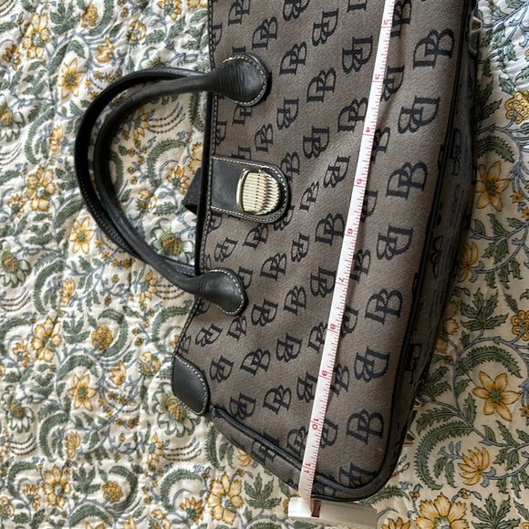 Dooney clutch bag - Picture 6 of 6